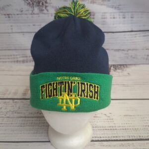 NOTRE DAME Mitchell & Ness Winter Beanie Style Winter Hat Toboggan Pom Adult
